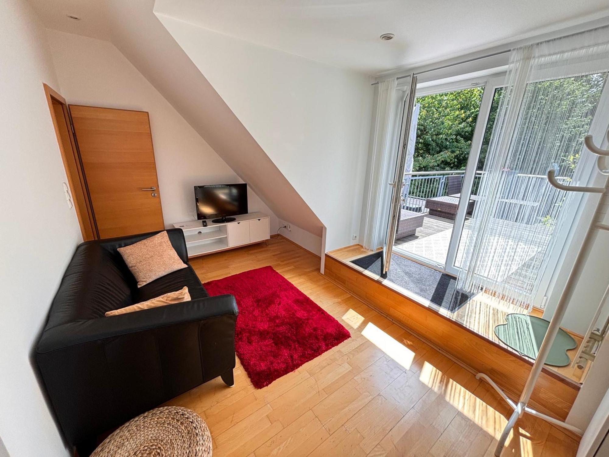 Messe, Uniklinikum, Grugapark - Charmante Wohnung Mit Dachterrasse In Guter Lage Эссен Экстерьер фото